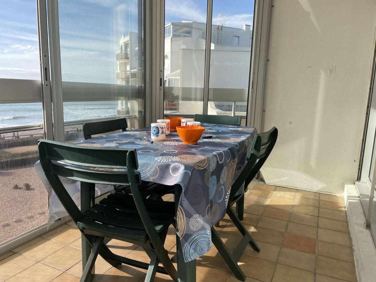 Appartement 2 Pieces Avec Balcon Et Parking A Saint-Gilles-Croix-De-Vie - Fr-1-224-39 외부 사진