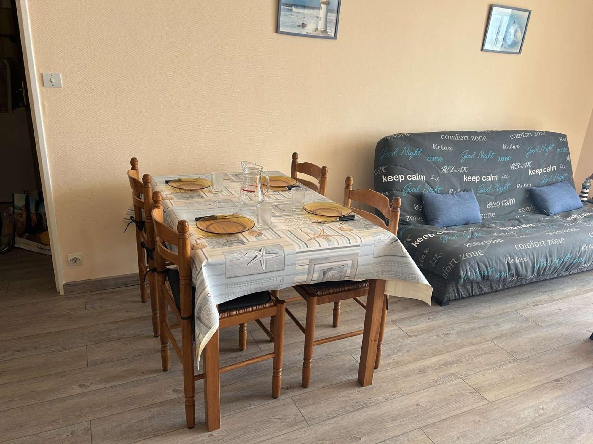 Appartement 2 Pieces Avec Balcon Et Parking A Saint-Gilles-Croix-De-Vie - Fr-1-224-39 외부 사진