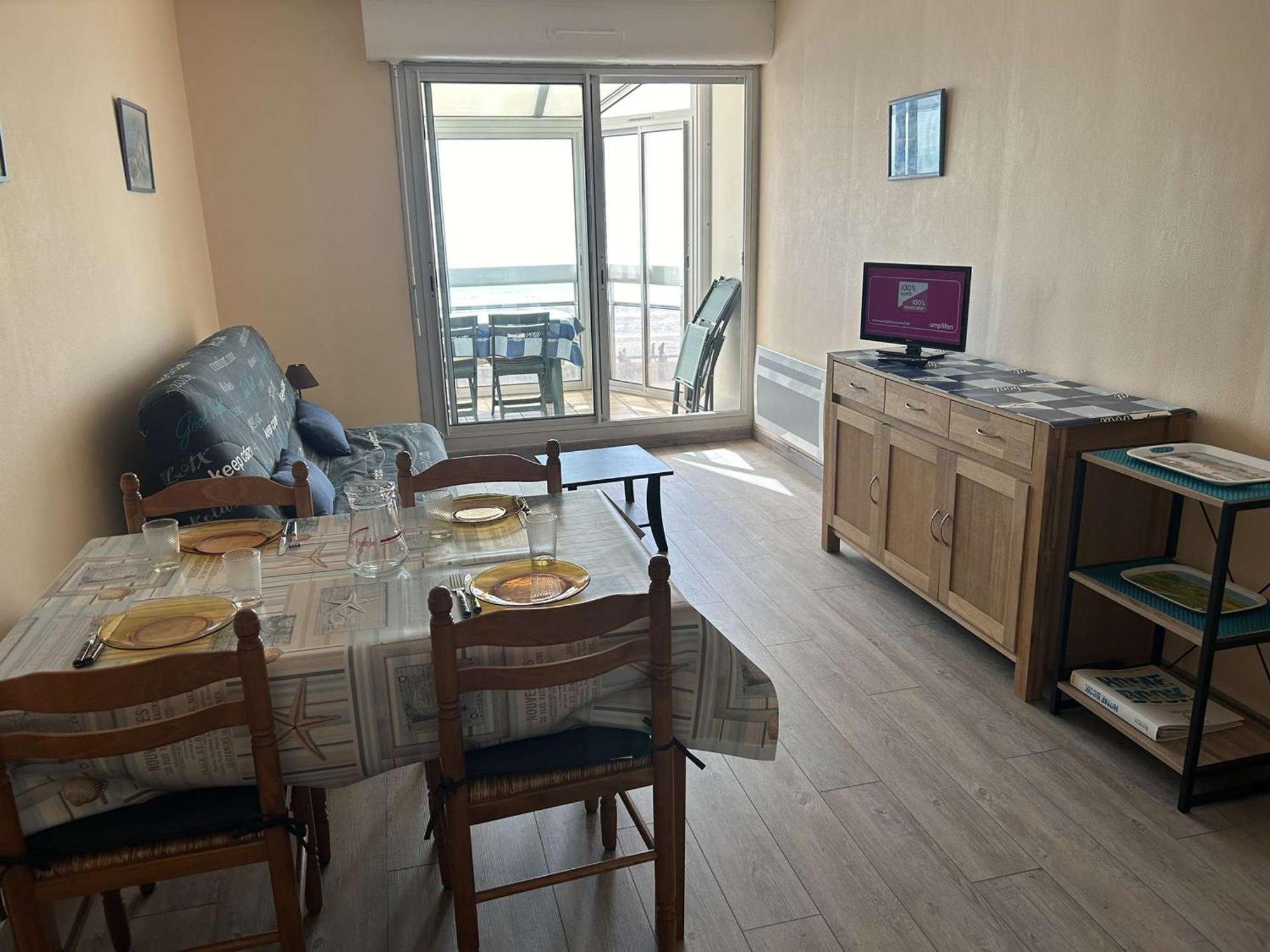 Appartement 2 Pieces Avec Balcon Et Parking A Saint-Gilles-Croix-De-Vie - Fr-1-224-39 외부 사진